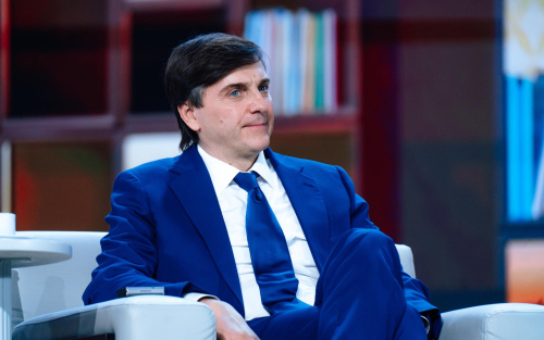 Сергей Кравцов: В программу «Разговоров о важном» впервые включены видеоролики, посвященные выдающимся личностям и героям нашей страны