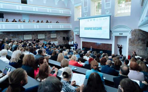 И.о. ректора Сергей Нелюбов принял участие во Всероссийском форуме «Государственная политика в гуманитарной сфере: воспитание Победой»