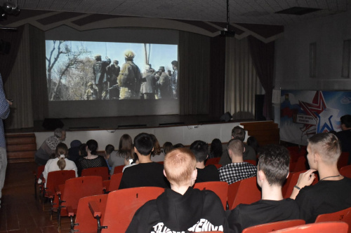 Студенты Куйбышевского филиала НГПУ приняли участие в кинопоказе «Кандагар», посвященном Дню вывода войск из Афганистана