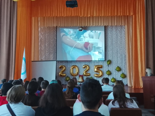 «Разговоры о важном»: в Куйбышевском филиале ФГБОУ ВО «НГПУ» обсудили ценность донорства