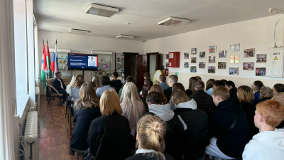 «Диалог на равных»: студенты Куйбышевского филиала НГПУ нашли вдохновение в общении с Антоном Каменевым