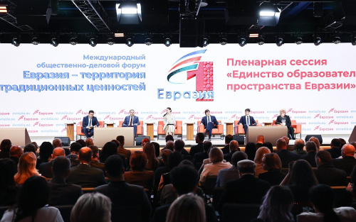 Сергей Кравцов: «РФ вернула все лучшее, что было в советской системе образования»