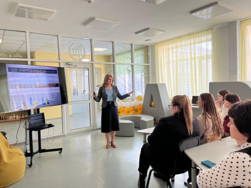 Профориентация в приоритете: студенты Куйбышевского филиала ФГБОУ ВО «НГПУ» посетили МБОУ СОШ № 3