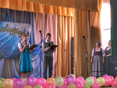 Студенты КФ ФГБОУ ВО «НГПУ» – победители и призёры регионального песенного конкурса «Sternschnuppenfall»