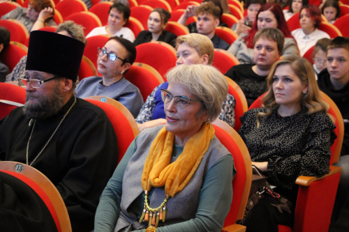 Куйбышевский филиал ФГБОУ ВО «НГПУ» – площадка для диалога о нравственности и семейных ценностях на Каинских Образовательных Чтениях